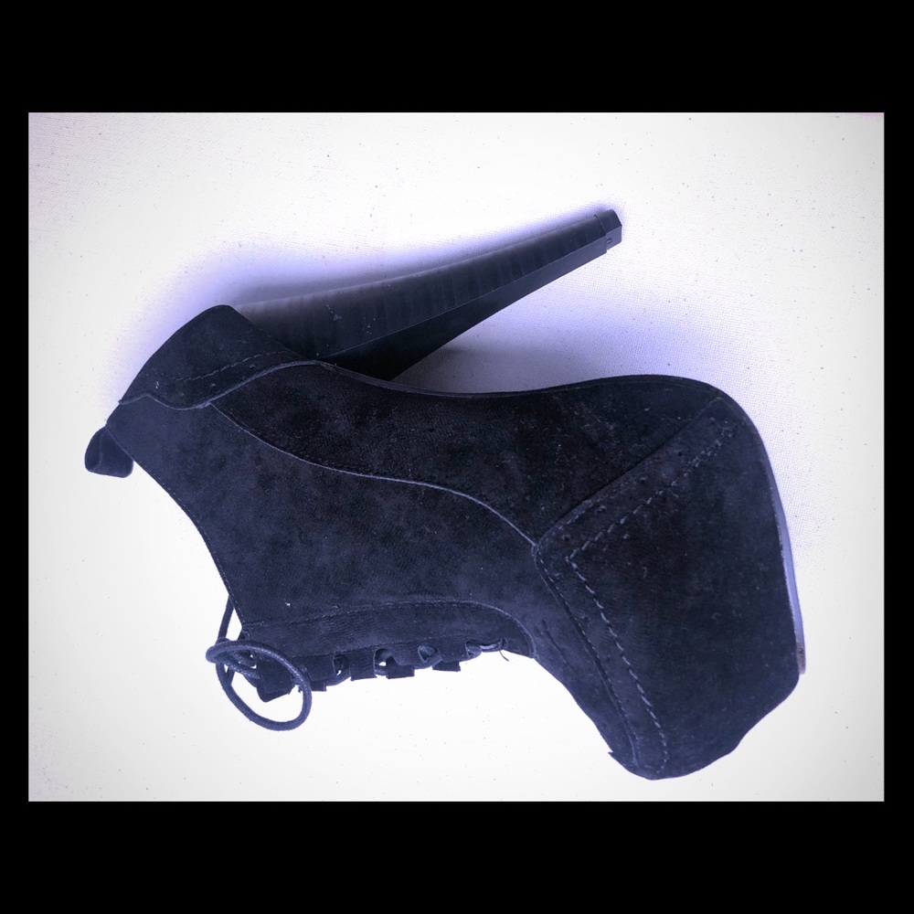 Suede Black High Heel 7.5
